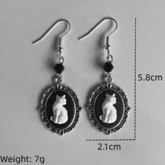 Vintage Cameo White Cat Dangle Earrings Gothic Punk Style - Picture 3 of 4